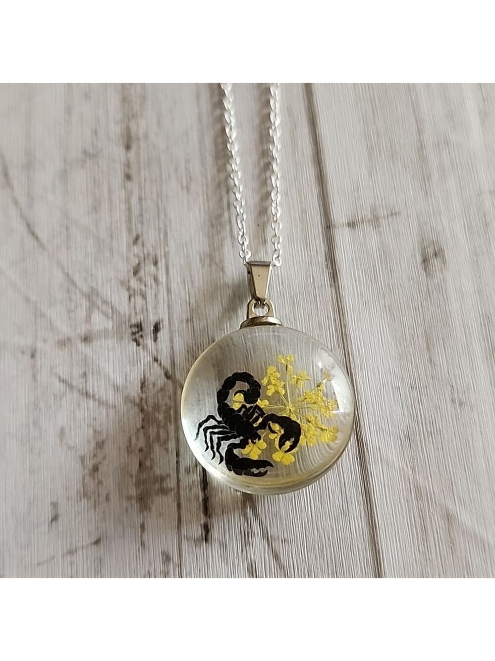PRESSED Real flower and simulated Scorpion Necklace 925 Chain